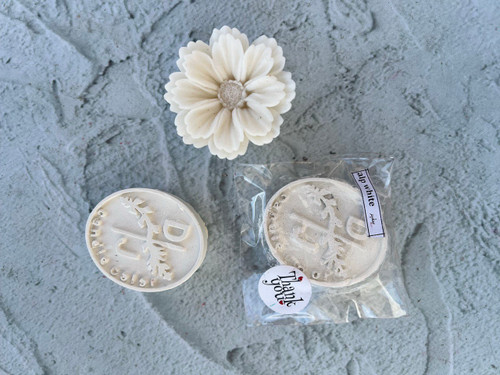 رنگ شمع سفید مدل قرصی - DJ candles