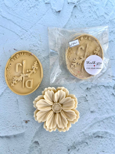 رنگ شمع استخوانی