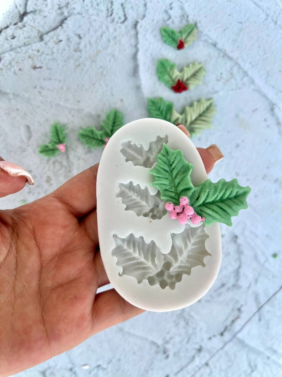 قالب سیلیکونی سه برگ کریسمس