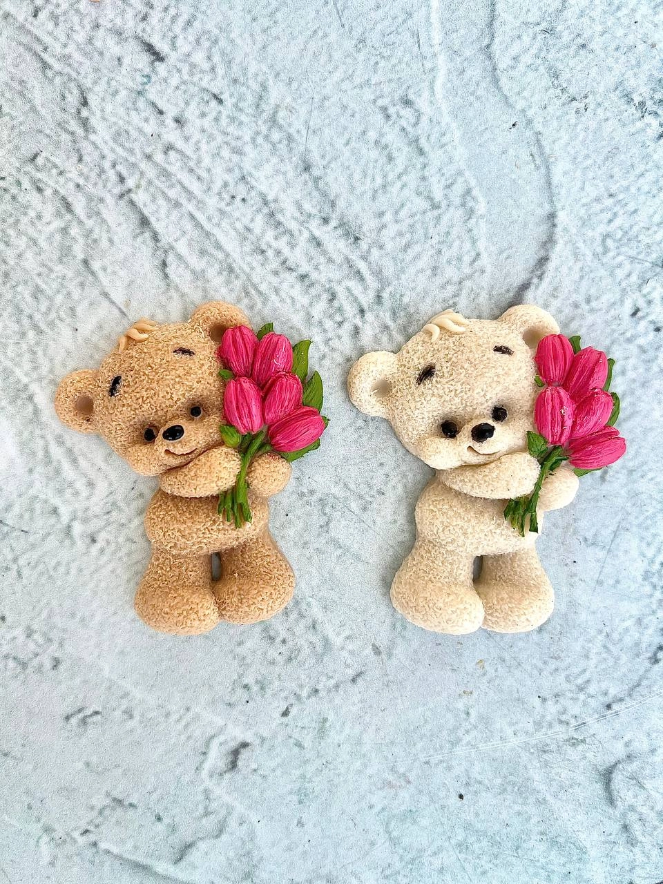 قالب سیلیکونی تدی گل به دست