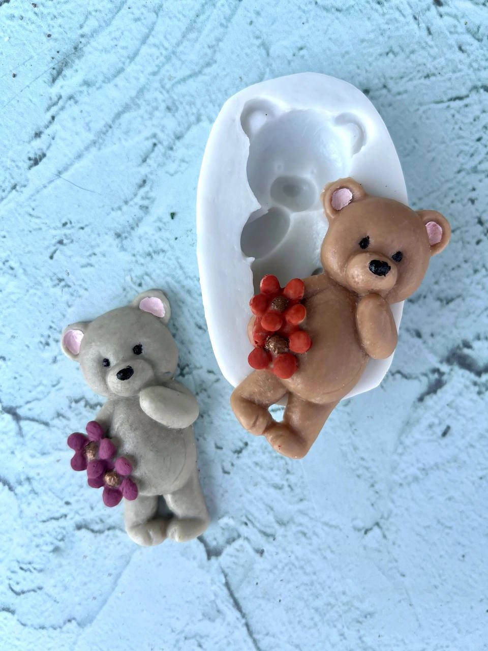 قالب سیلیکونی تدی گل به دست