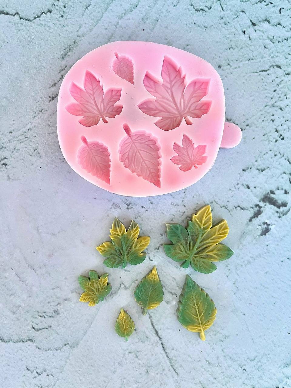 قالب سیلیکونی برگ های پاییزی شش تایی
