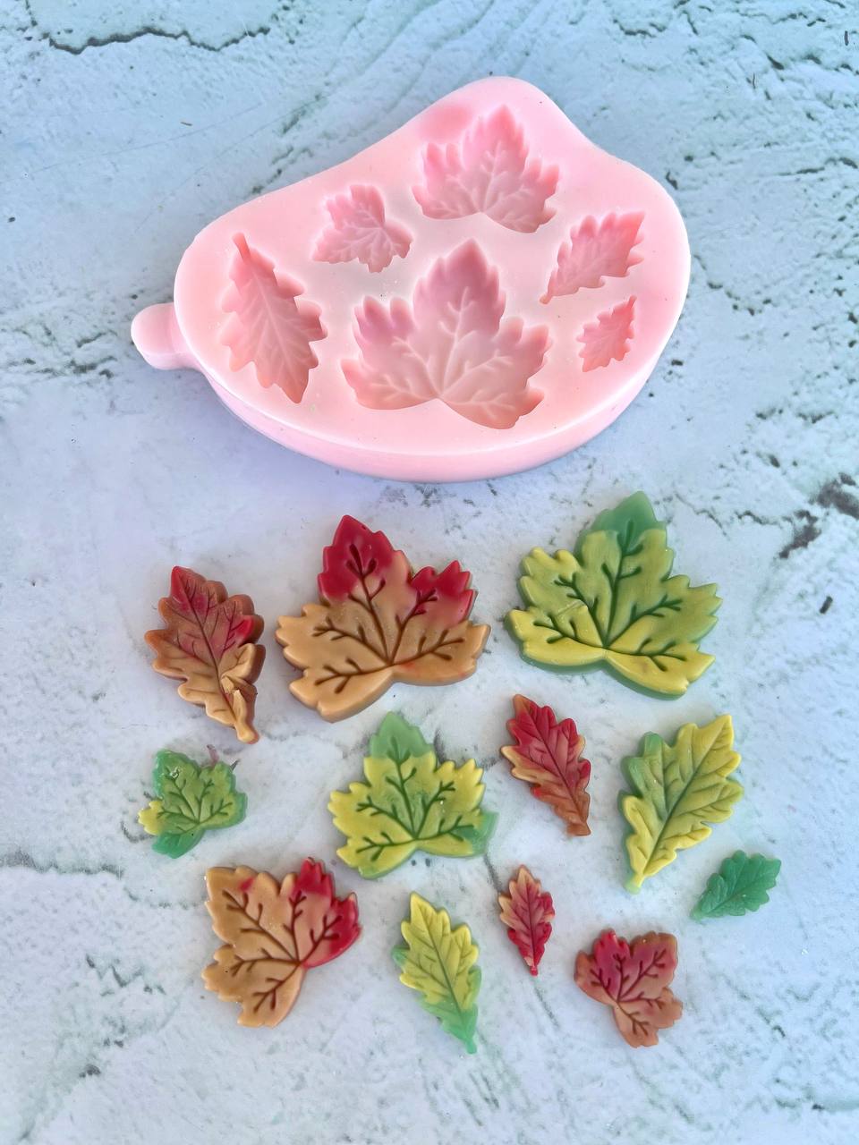 قالب سیلیکونی برگ های پاییزی