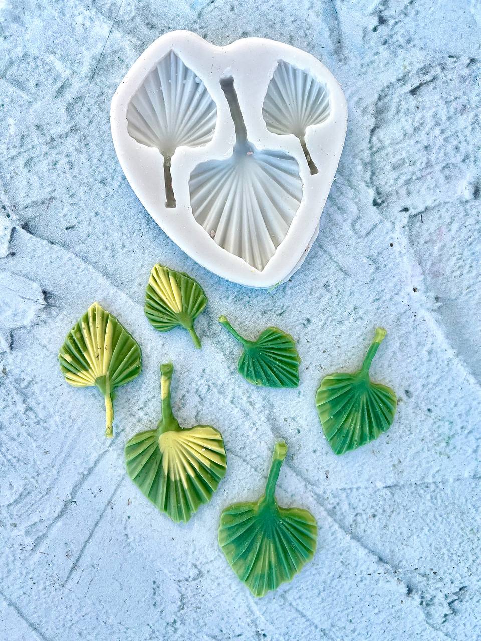 قالب سیلیکونی سه برگ پالم