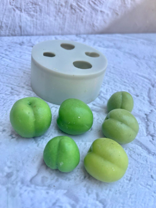 قالب سیلیکونی 4 گوجه سبز (آلوچه)